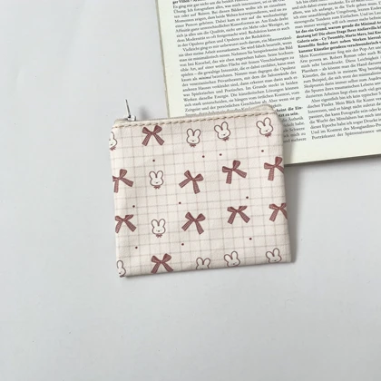 کیف نگهدارنده پد بهداشتی (سانیتاری) زنانه چرم مصنوعی فانتزی ظرفیت 3 تا 4 پد