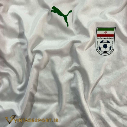 لباس اول ایران جام جهانی 2006