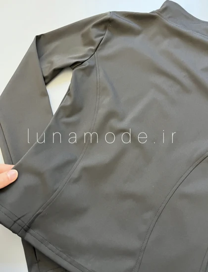 سویشرت ورزشی زنانه فلامنت تک‌رنگ مشکی