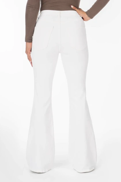 شلوار جین زنانه بوت‌کات فلکس(کشی) سفید رویال جین Royal Jeans