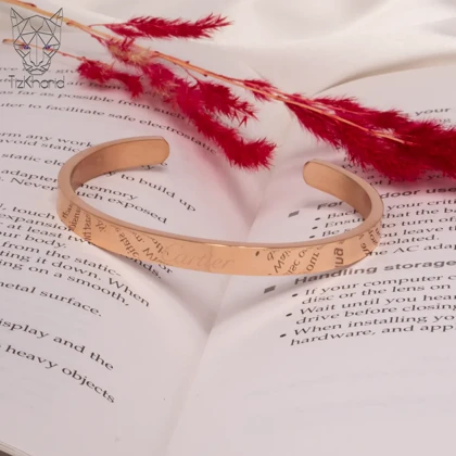 دستبند النگویی کارتیر Love bangle