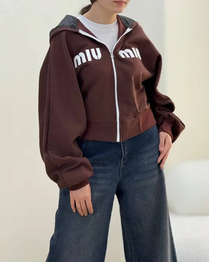 سویشرت میومیو