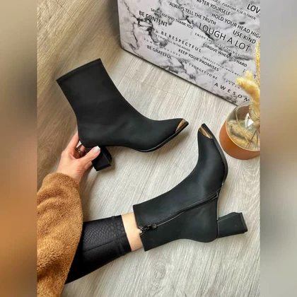 نیم‌بوت 6 سانت پاشنه جلوخوکی آهنی _ 1295