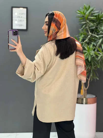 مانتو یقه دوبل آستین پاکتی