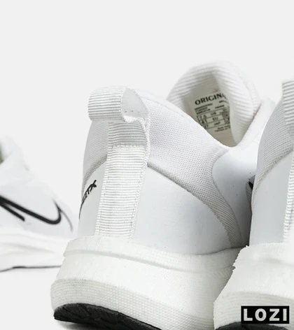 کفش کتانی مردانه سفید مشکی NIKE zoom x