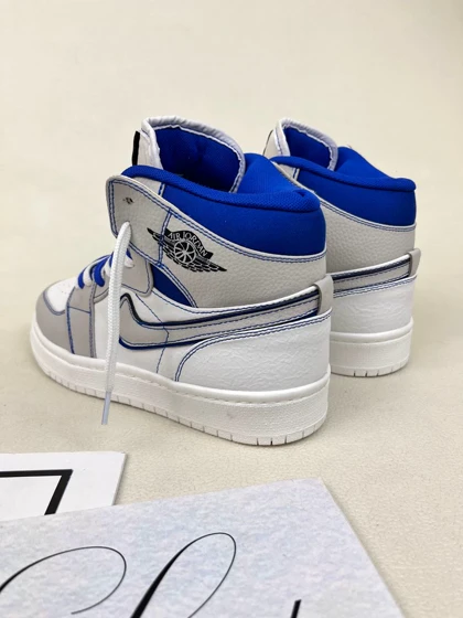 کتانی ونس ساق‌دار زنانه ساق‌دار ایر جردن بلو فانتوم NIKE JORDAN1 blue fantom کد :912 دختر طهرونی
