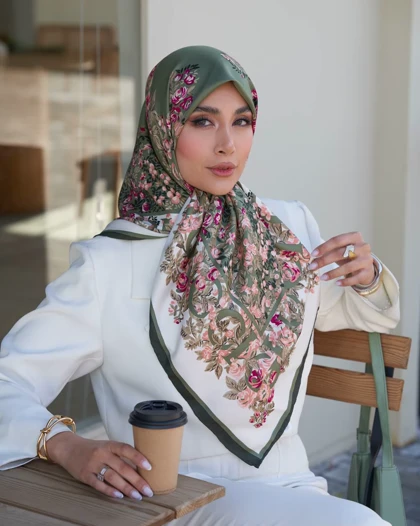 روسری Gucci ابریشم دور دست دوز (قواره 120) 30141