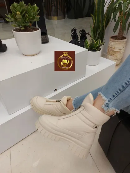 نیم بوت کاپشنی زنانه لژدار miu miu