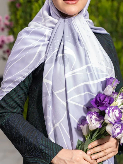 روسری نخ نیلوفر آبی