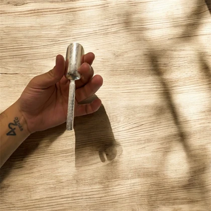 پیمانه قهوه و چای نگین‌دار در دو رنگ