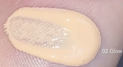سرم ضد آفتاب و روشن‌کننده نامبوزین مدل No.3 Tone-Up Glow 02 حجم 50 میل