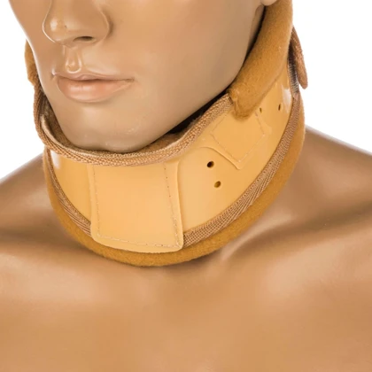 گردنبند طبی پاک سمن مدل Hard With Chain Pad سایز XL