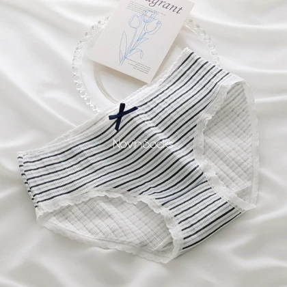 پک 12 عددی شورت نخی سورمه ای طرح قلب و پاپیون( سایز XL)