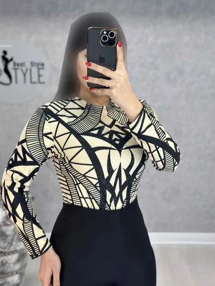 بادی : 8745