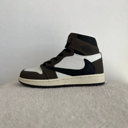 جردن 1 ساق‌دار قهوه ای