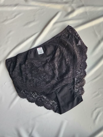 شورت نخ و دانتل هانکس ترک کد: 5786