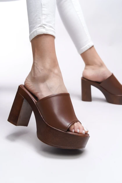 دمپایی زنانه ریکان riccon