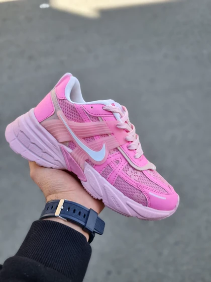 کتانی نایک وی تو کی صورتی / NIKE V2K