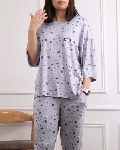 تی‌شرت و شلوار پنبه