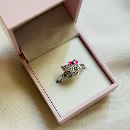 انگشتر مینیمال کیتی