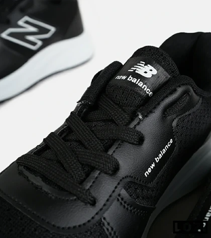 کفش کتانی مردانه و زنانه مشکی سفید NEW BALANCE 860