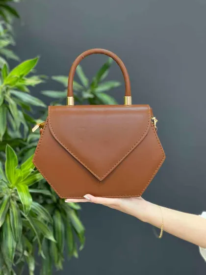 کیف جلو مثلثی