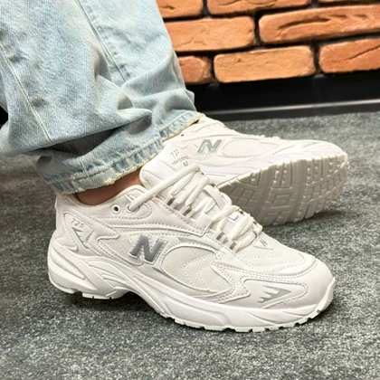 کتانی اسپرت مردانه و زنانه مدل نیوبالانس725 NEW BALANCE رنگ سفید
