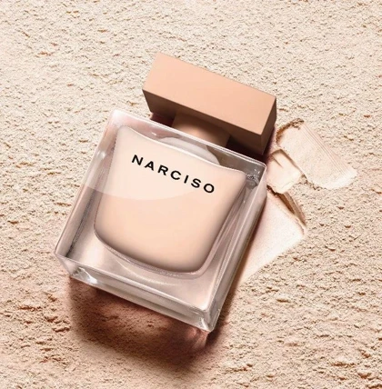 عطر نارسیس رودریگز نارسیس پودری Narciso Rodriguez Narciso Poudree
