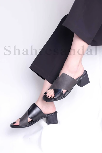 کفش صندل پاشنه‌دار مونا