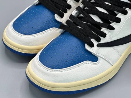 کتانی نایکی جردن1 تراویس فراگمنت سفید آبی/Nike AJ