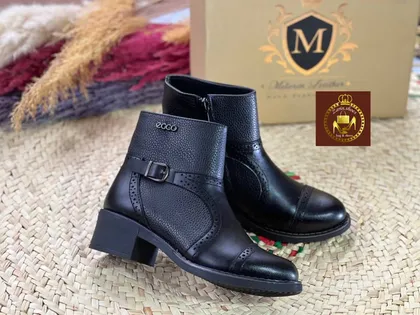 نیم بوت زنانه طبی کد(228)