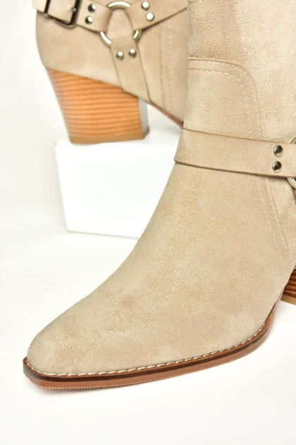 بوت و نیم بوت زنانه fox-shoes fox-shoes