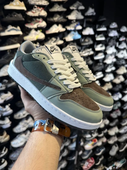 کتانی زنانه ترویس اسکات