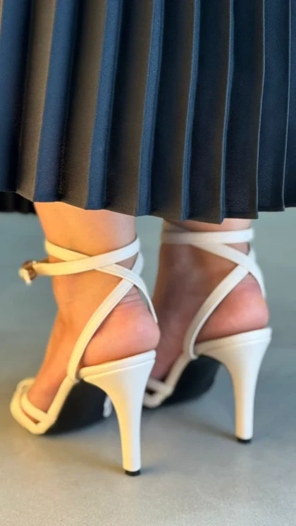 6369 - پاشنه نوک تیز دور مچی 6369