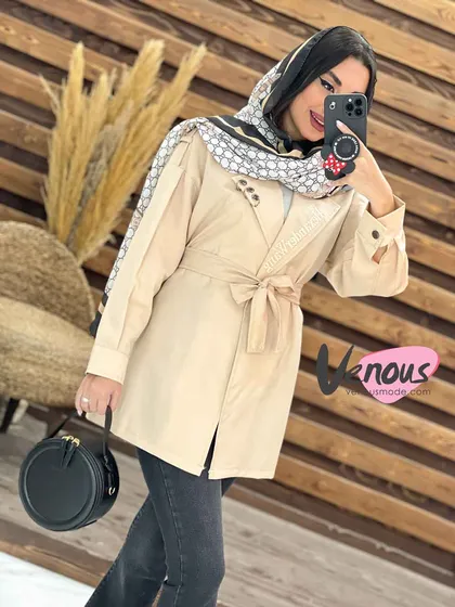مانتو داکرون یقه پیرسینگ
