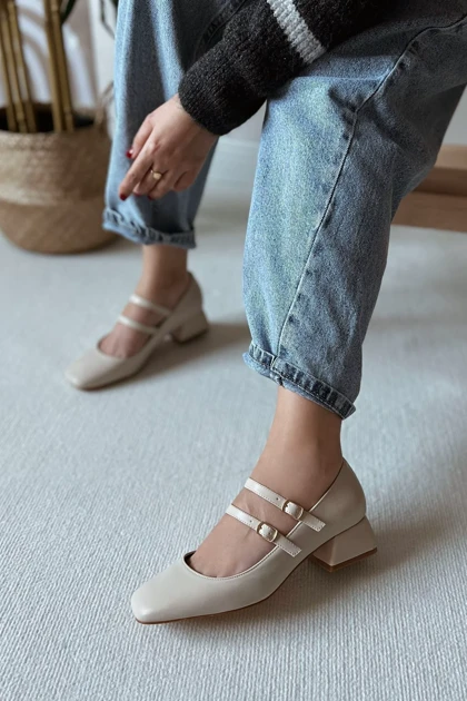 کفش پاشنه‌بلند کلاسیک زنانه polka-store polka-store