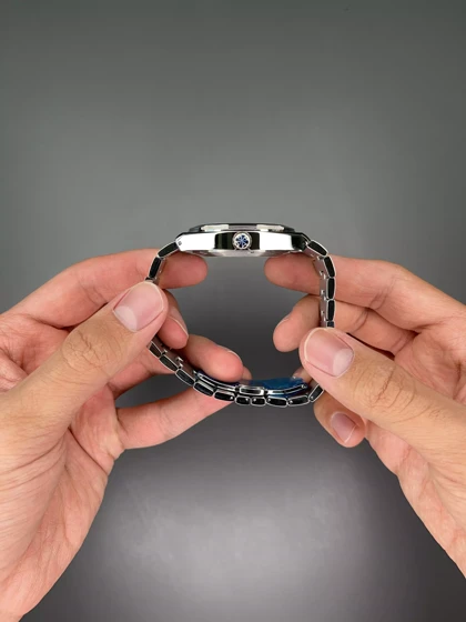 ساعت مچی وشرون کنستانتن اتوماتیک بند سیلور صفحه سرمه ای Vacheron Constantin