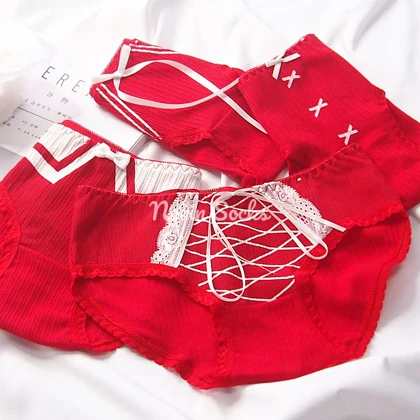 شورت قرمز طرح کلارا (سایز 38 الی 42)