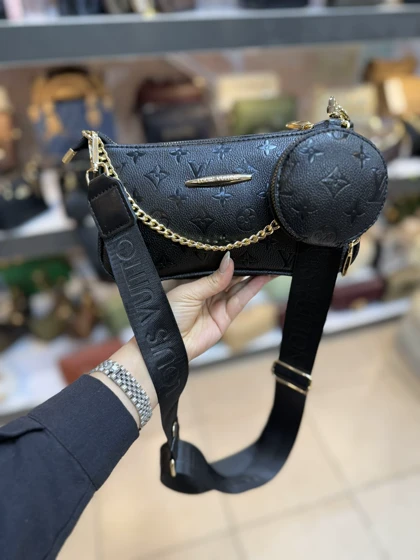 کیف پاسپورتی دخترانه لویی ویتان 484