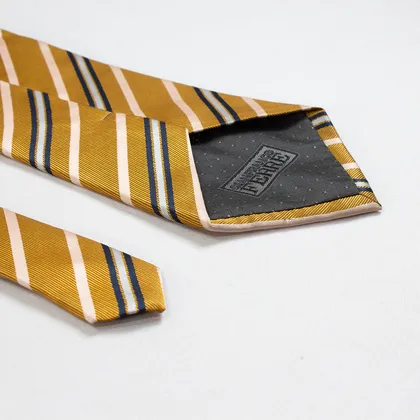 کروات پهن کلاسیک