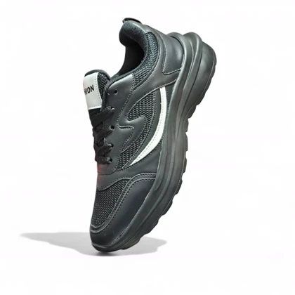 کتانی زنانه مدل فشیون مشکی