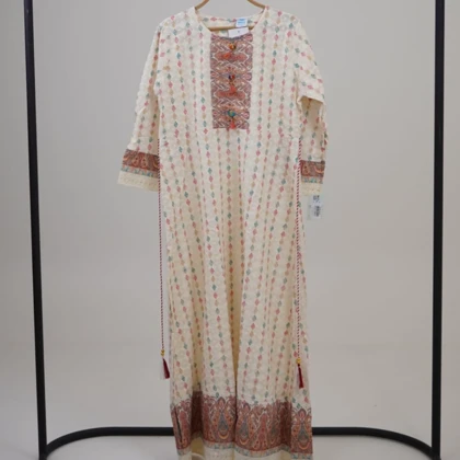 پیراهن هندی منگوله‌دار