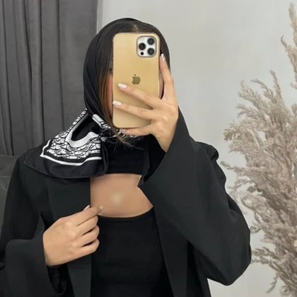 مینی اسکارف طرحدار
