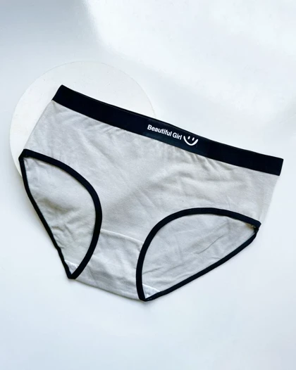 شورت ساده طرح لبخند کد 29955