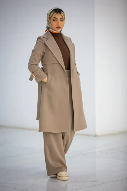 بارانی پرادا 3 ژیله