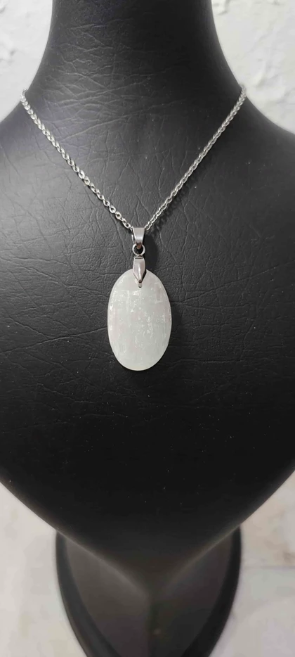 سنگ سلنایت کد 14 (به همراه زنجیر استیل و بند چرمی)