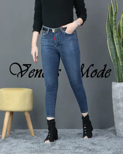 شلوار جین آبی