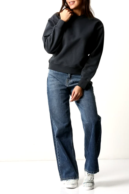 آستین بلند دورس سرشانه افتاده زنانه