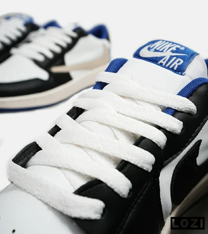 کفش کتانی مردانه کرم سفید مشکی NIKE travis scott مدل 5482