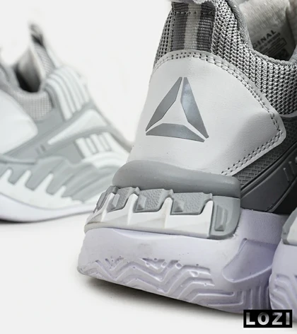 کفش کتانی ساق‌دار طوسی سفید Reebok Shaq Attaq
